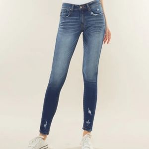Kancan Molly Mid Rise Super Skinny Jeans